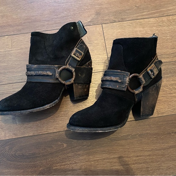 Freebird by Steven Black and Brown Ankle Booties - Picture 5 of 7